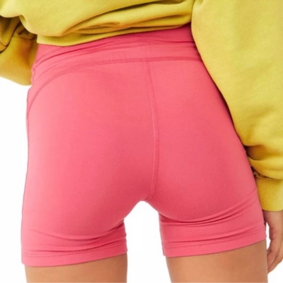 FREE PEOPLE | ✨NEW✨ Odessa Shorts in Wild Raspberry - Picture 3 of 6